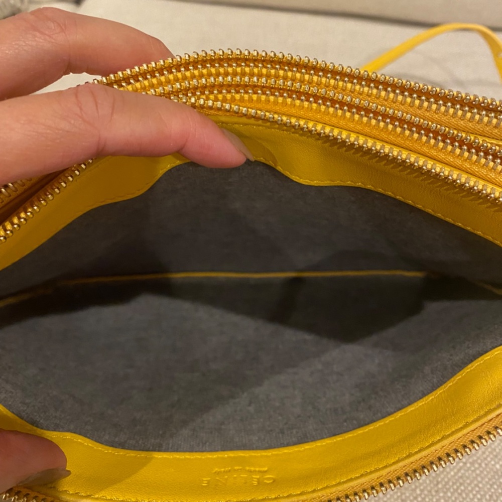 Celine Large Trio in Yellow - Picture 10 of 11